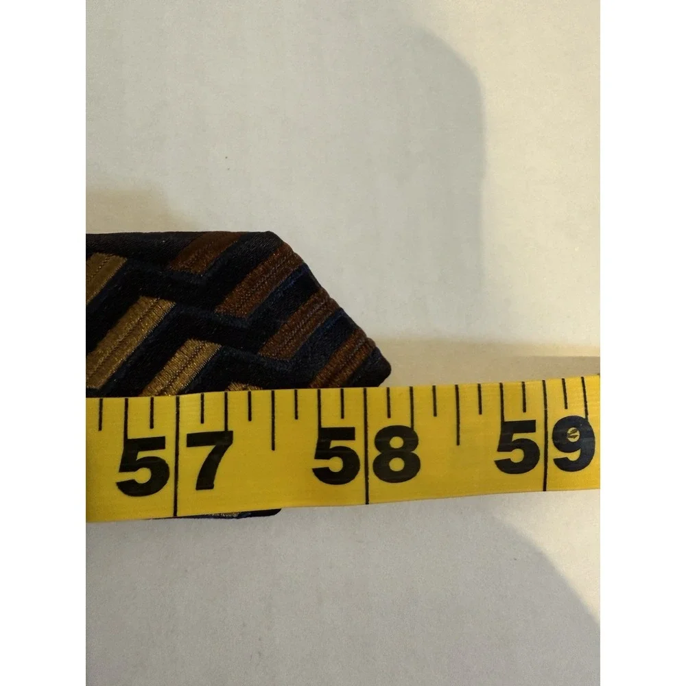 Ermenegildo Zegna Silk Tie Black Gold Made in Italy Mens‎ Elegant Formal Necktie